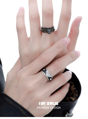 1ST XULIE "Cat's Gaze" Statement Cat Head Leather Ring in Platinum - Side View