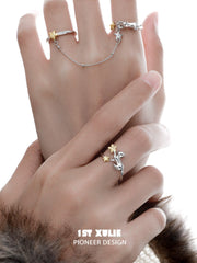 1ST XULIE "CAT'S GAZE" Statement Chain Cat Ring in 925 Sterling Silver - On Model