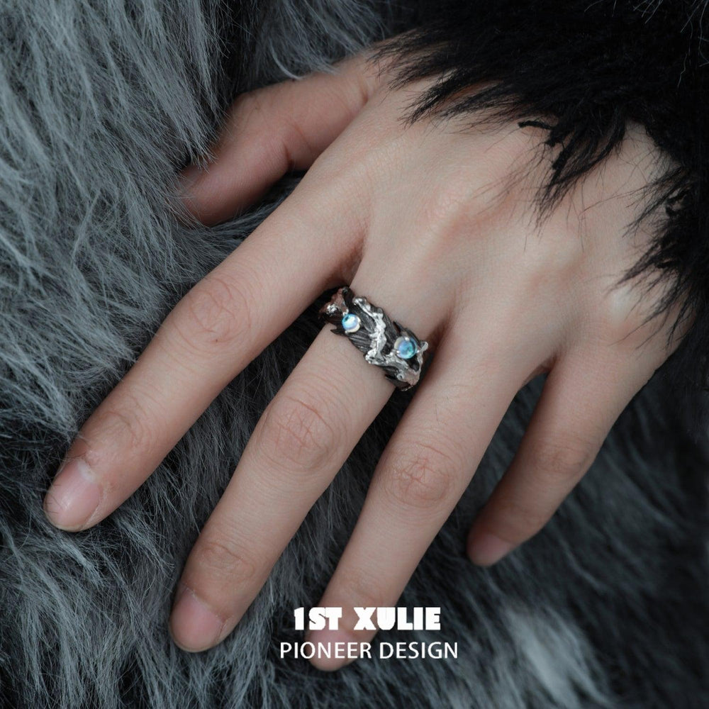 1ST XULIE "Lucifer" Statement Feather Wrap Ring in 925 Sterling Silver - Lifestyle Shot