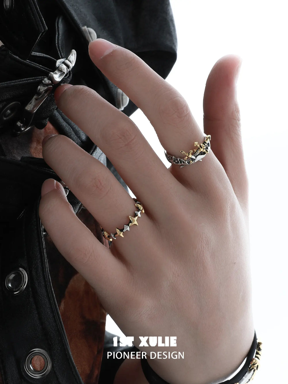 1ST XULIE Jewelry "Knight's Oath" Sword Ring in 925 Sterling Silver - Angle 1