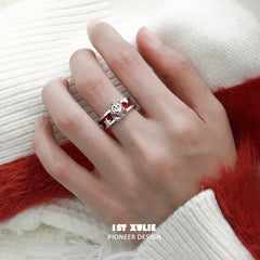 1ST XULIE "MERRY CHRISTMAS 2024" Tartan Kitten & Puppy Christmas Rings in 925 Sterling Silver - Packaging View
