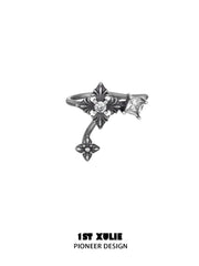 1ST XULIE Jewelry "Irises" Vintage Fleur-de-Lis Ear Cuff in 925 Sterling Silver - Angle 2