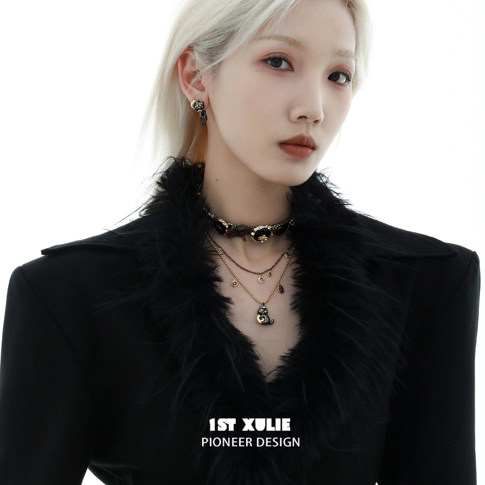 1ST XULIE "Lucky Cat" Vintage Button Choker in 18K Gold Plated Brass and Leather - Back View