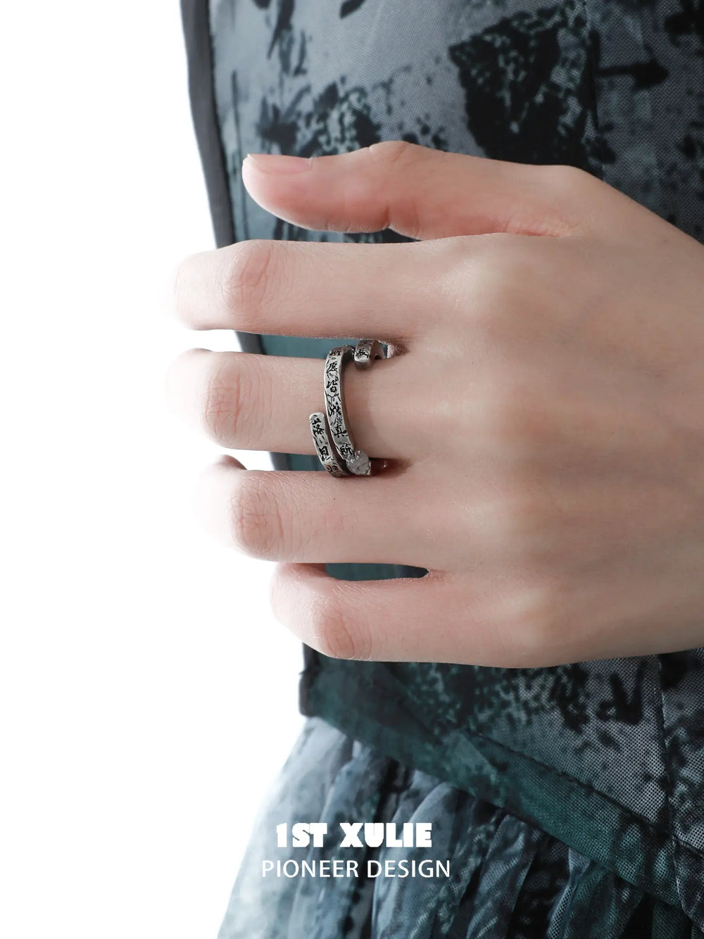 1ST XULIE Jewelry "MONOLOGUES" Vintage Molten Flow Ring in Oxidized 925 Silver - Angle View