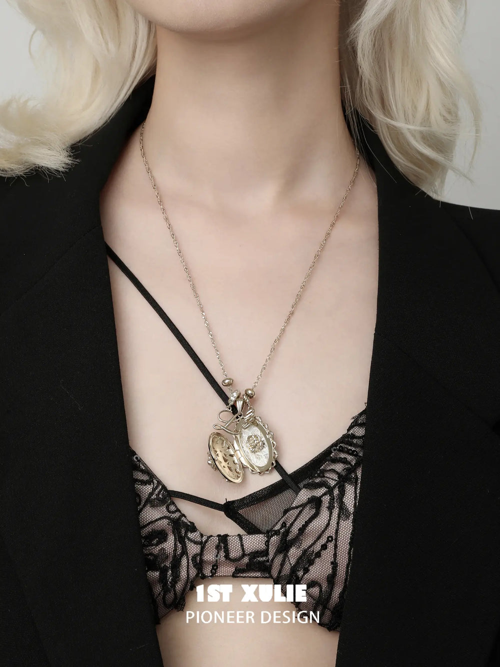 1ST XULIE Jewelry "Lace Rose" Vintage Oval Locket Pendant Necklace in 18K Gold Plated - Product View