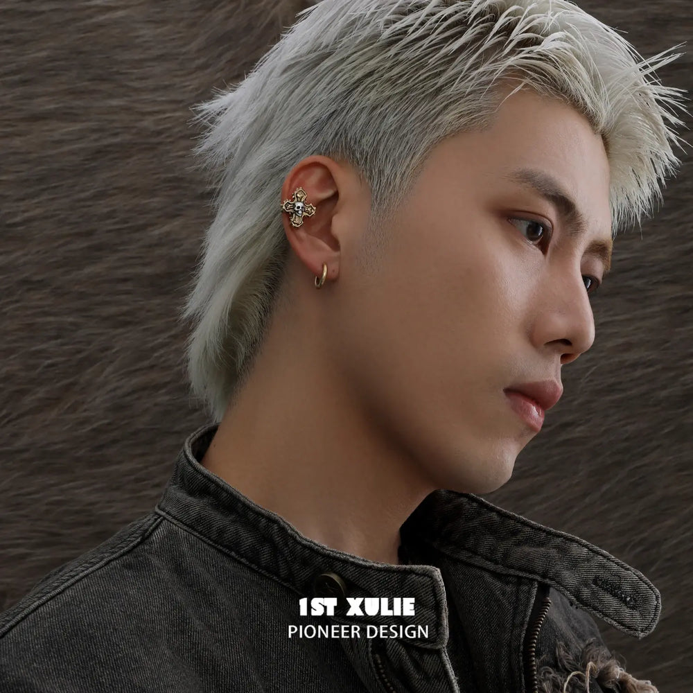 1ST XULIE "Sinfulness" Vintage Skull Ear Cuffs in 18K Gold Plated - Detail Shot