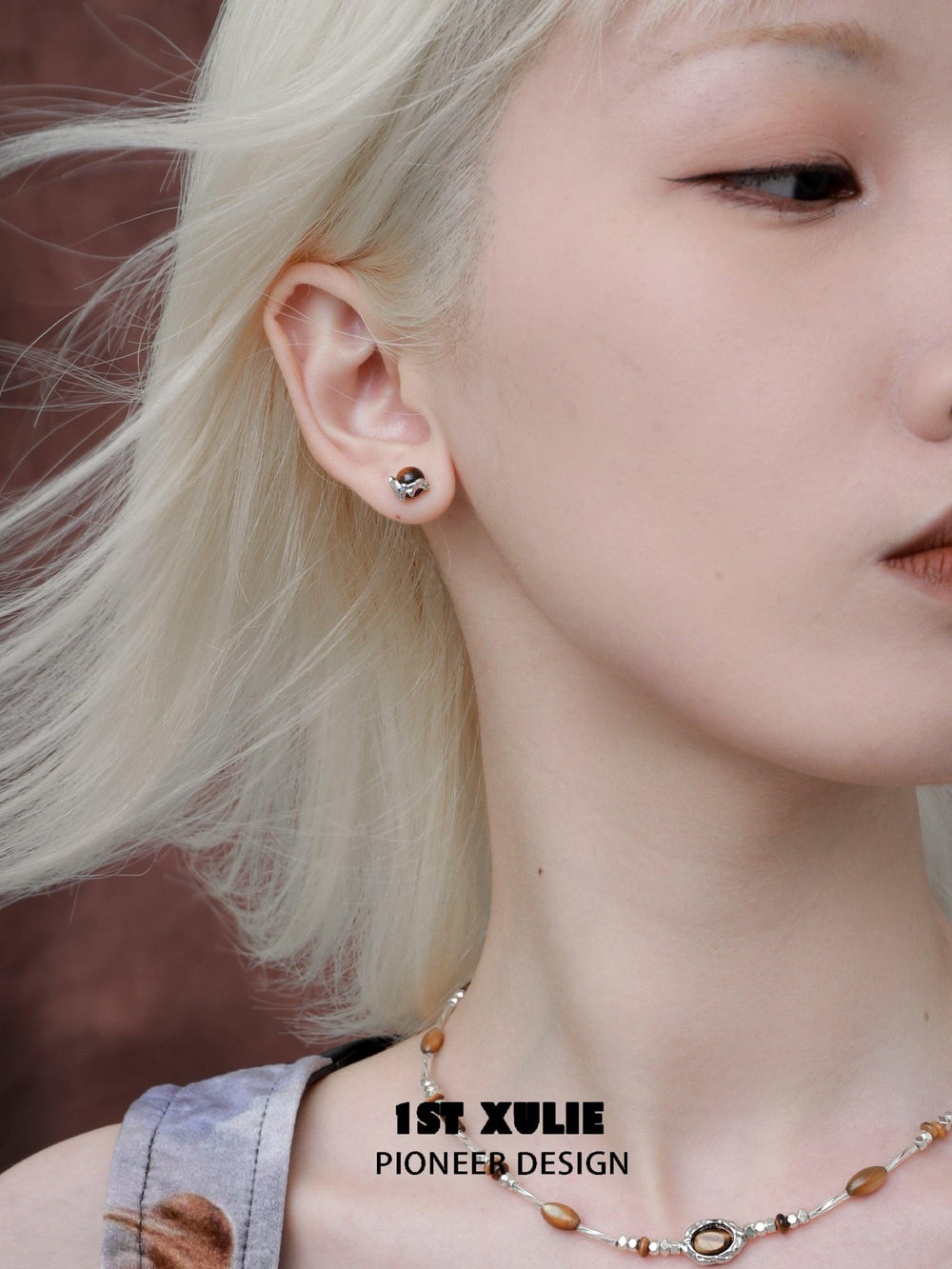 1ST XULIE "Desert Sunset" Vintage Tiger Eye Stud Earrings in 925 Sterling Silver - Detail Shot