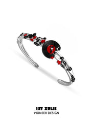 1ST XULIE "VINYL" Vinyl Record Cuff in Rhodium Plate - Texture Detail