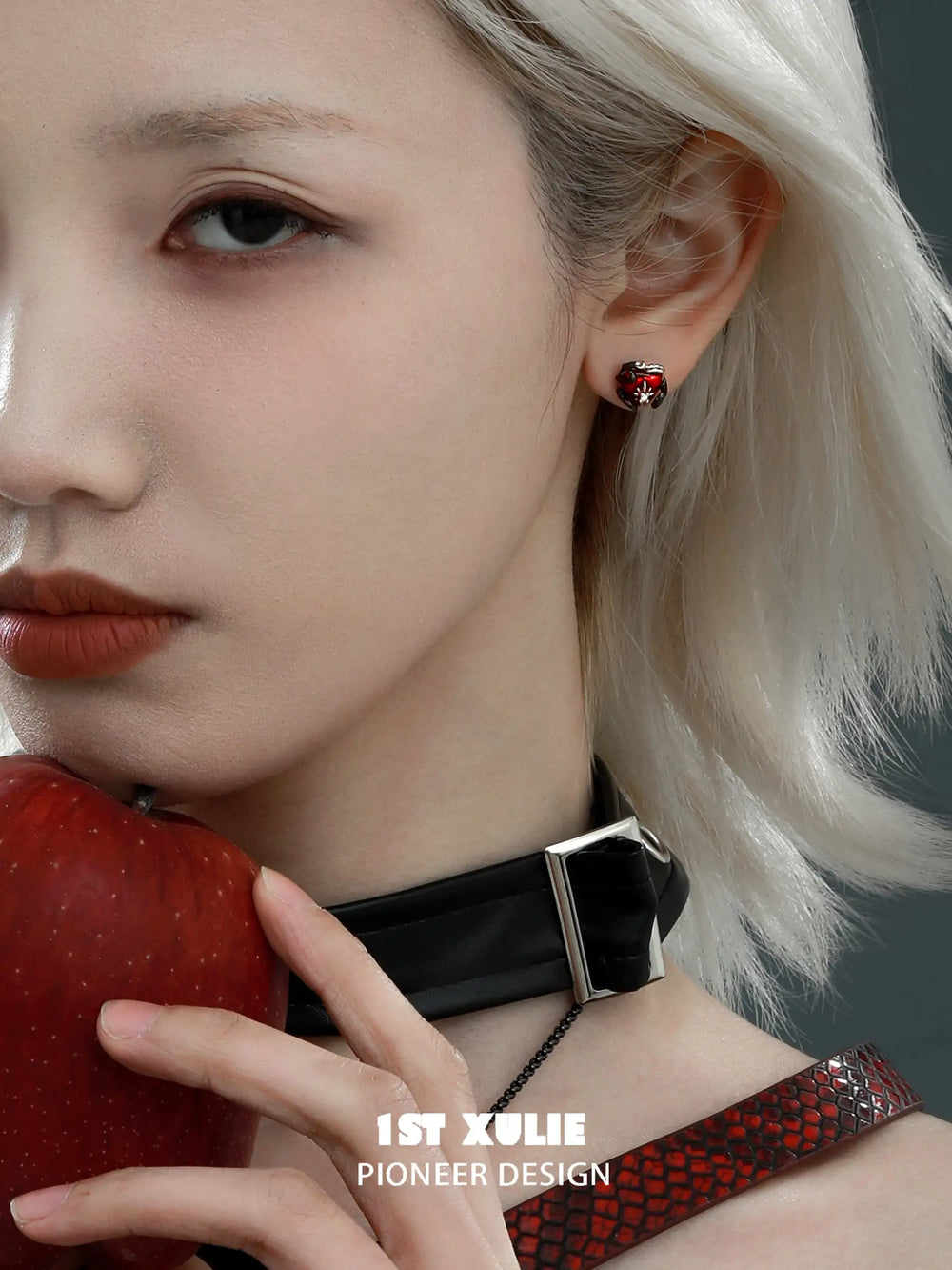 1ST XULIE "Forbidden Love" Viper's Apple Statement Chain Dangle Earrings in 18K Black Gold Plated - Detail Shot