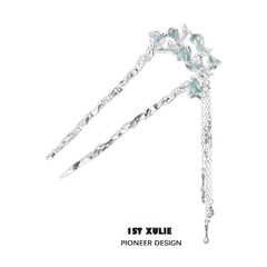 1ST XULIE "The Sea" Wave Statement Hairpin in Platinum Plated - Detail Shot