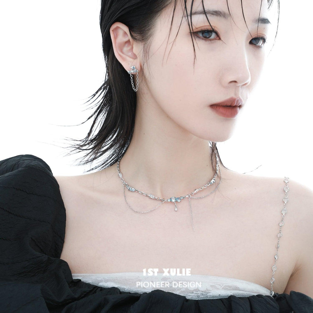 1ST XULIE "THE SEA" Zirconia Chain Choker in Platinum Plated - Lifestyle Shot
