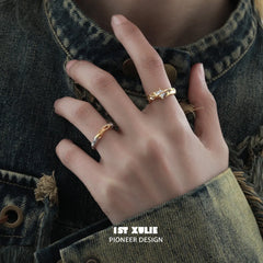 1ST XULIE "Lucifer" Black Swan Feather Wing Ring in 925 Sterling Silver - Angled View