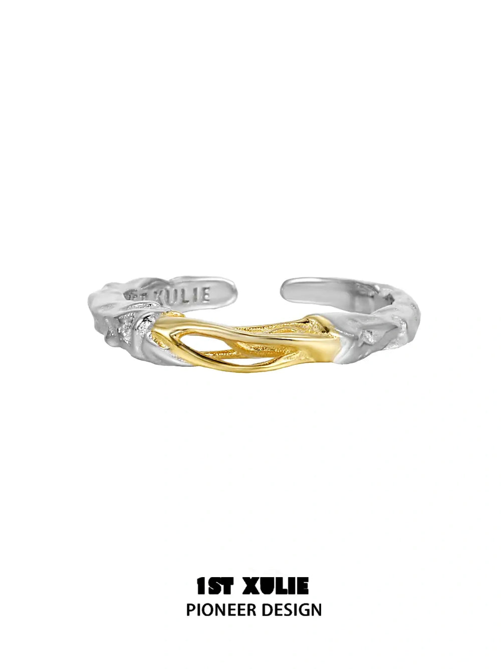 1ST XULIE "Lucifer" Black Swan Feather Wing Ring in 925 Sterling Silver - Detail Shot