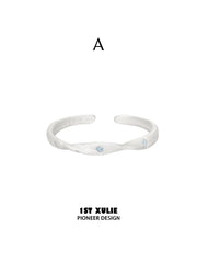 1ST XULIE Jewelry "Silver Angel" Twisted Zirconia Starlight Ring in 925 Sterling Silver - Packaging View