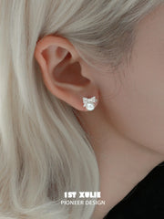1ST XULIE Jewelry "STARLIGHT LACE" Vintage Lace Bowknot Pearl Stud Earrings in 925 Sterling Silver - Texture Detail