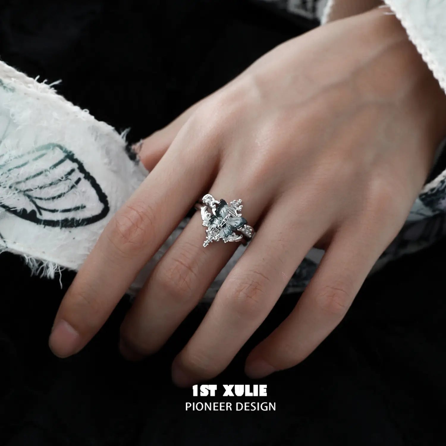 バタフライ・ウェイストランド S925 スターリングシルバー バタフライリング™ バタフライ・ウェイストランド S925 スターリングシルバー バタフライリング™