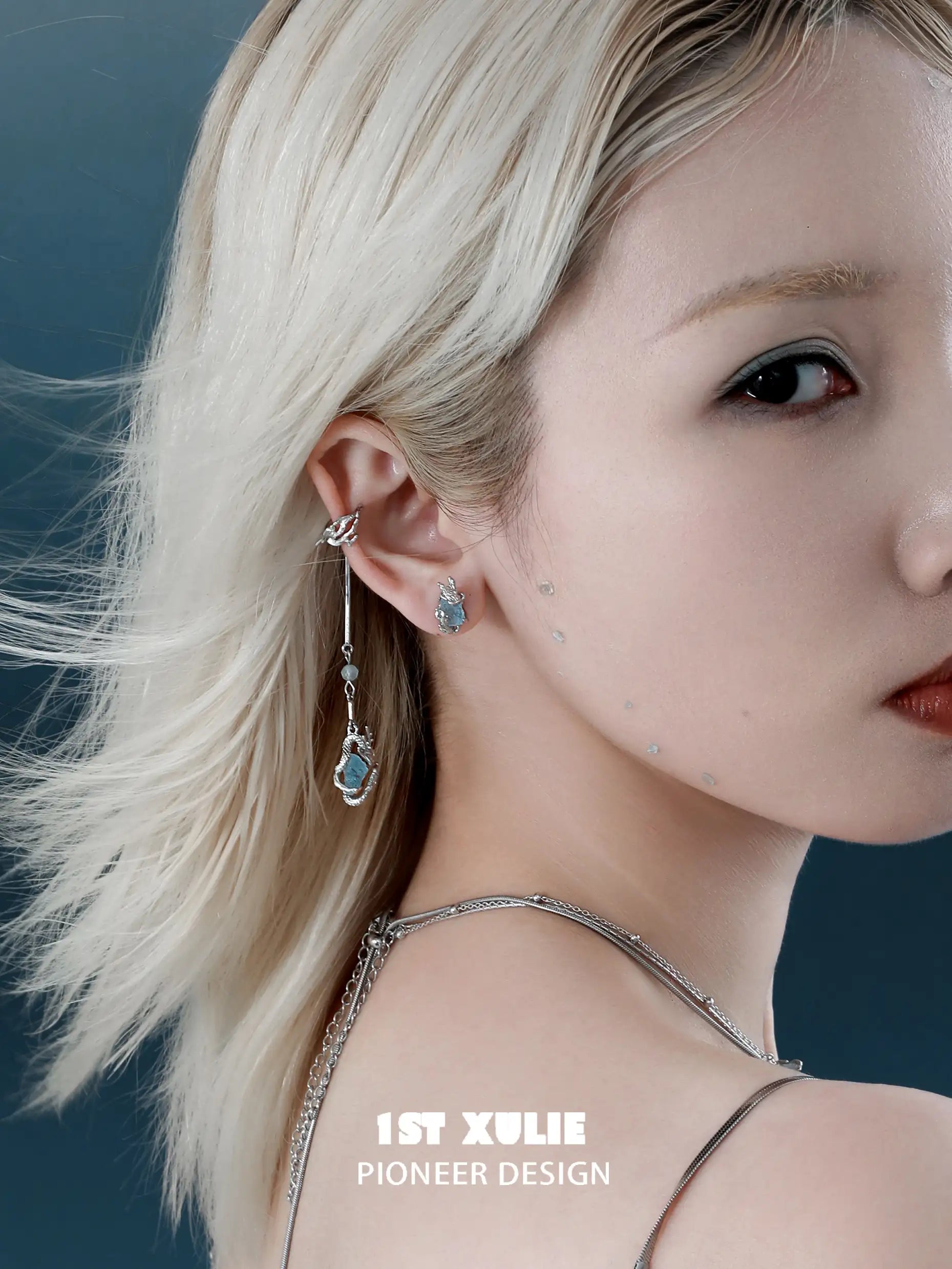 Loong-Ling Loong アクアマリン 18K プラチナメッキ イヤークリップ Earclips™ Loong-Ling Loong アクアマリン 18K プラチナメッキ イヤークリップ Earclips™