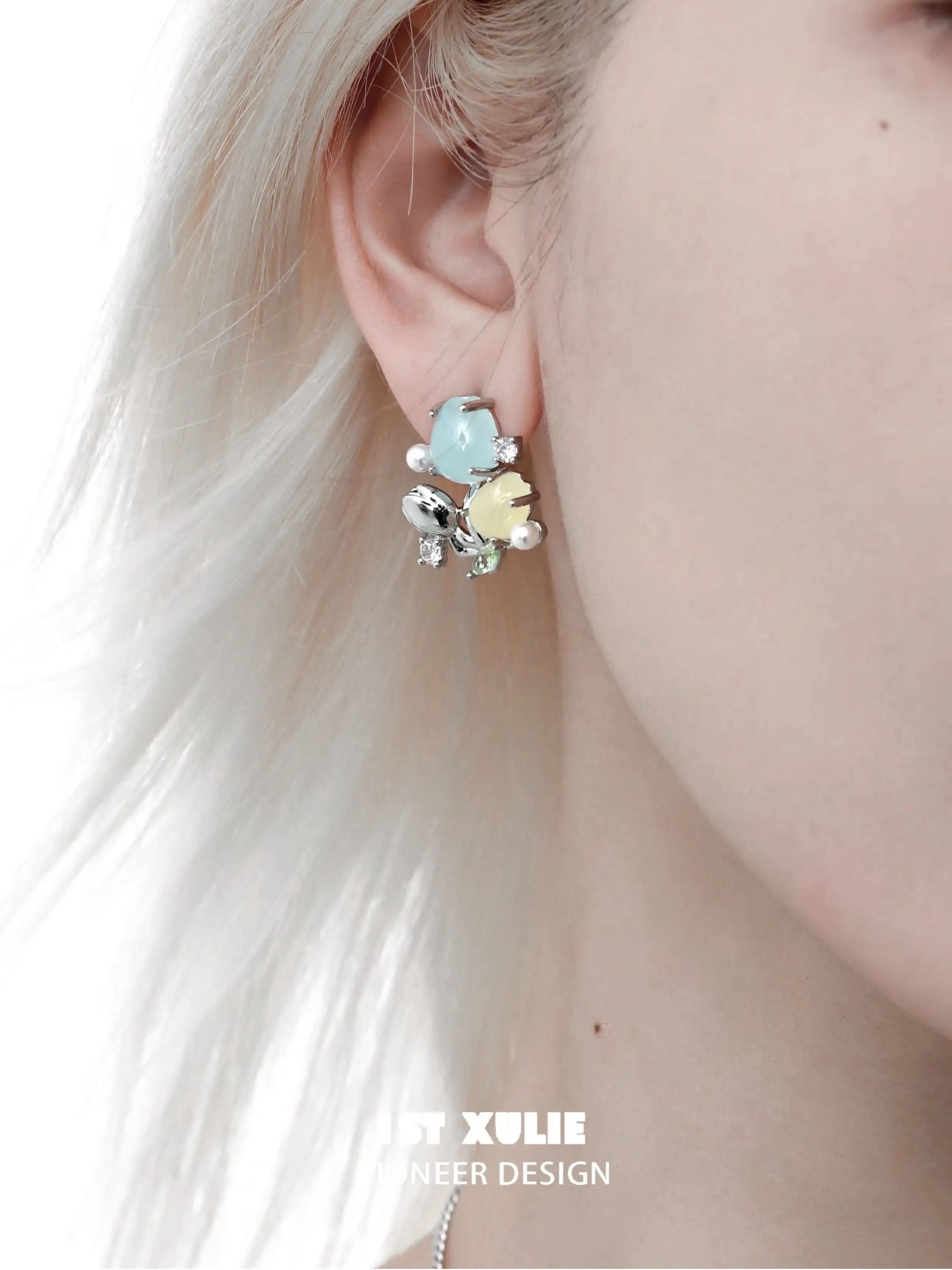 輝くS925 18Kプラチナメッキパールチューリップスタッドピアス™ 輝くS925 18Kプラチナメッキパールチューリップスタッドピアス™