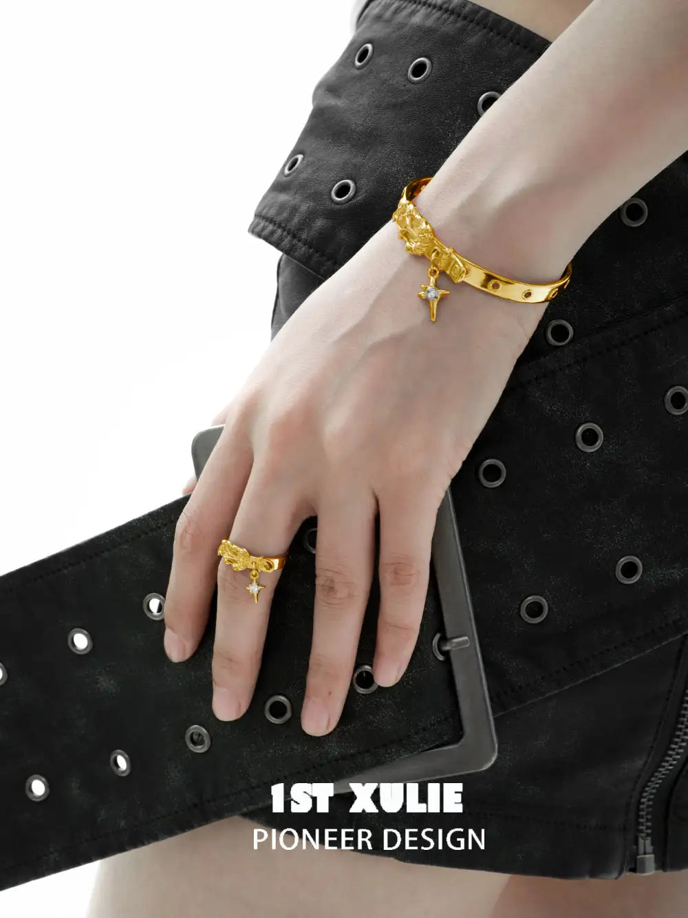 1ST XULIE "Star Trails" Belt Shaped Link Bracelet in 24K Gold Plated - Product View