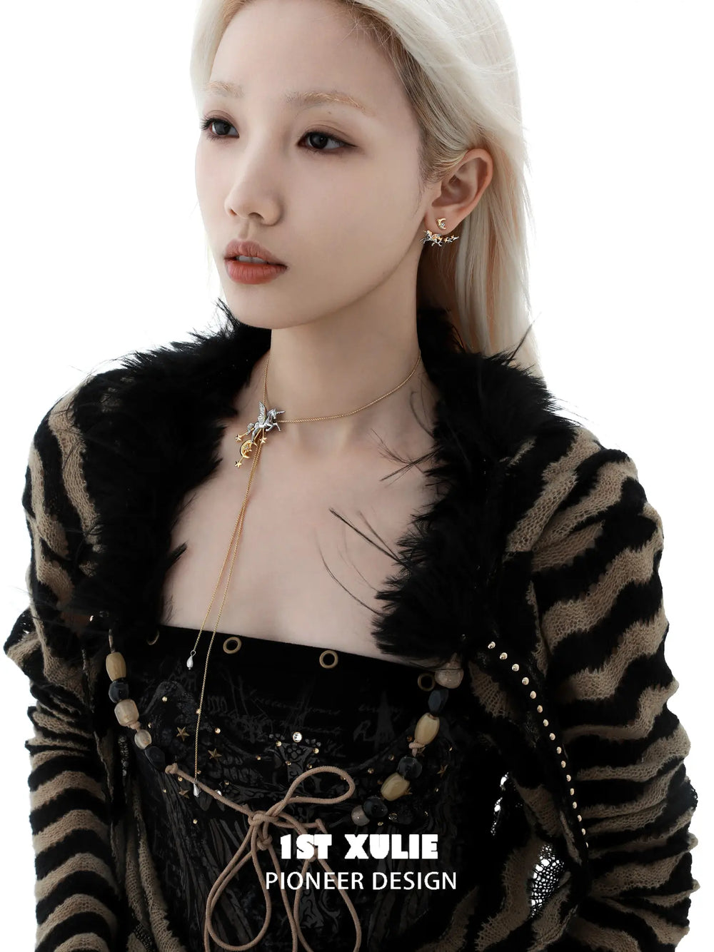 1ST XULIE "DREAM HORSE" Celestial Unicorn Lariat Necklace in 18K Gold & Platinum Plating - Detail Shot