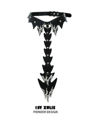 1ST XULIE Jewelry "Infernal Dragon Relic" Dragon Bone Tie in Platinum Plated - Size Comparison