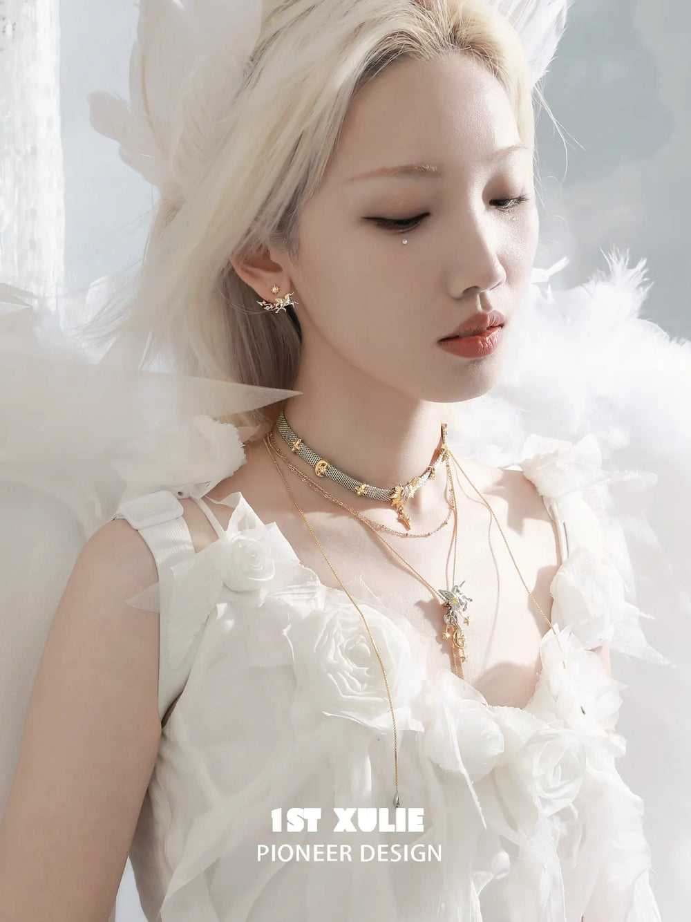 1ST XULIE "DREAM HORSE" Mythical Dream Horse Unicorn Stud Earrings in 18K Gold & Platinum Plating - Texture Detail