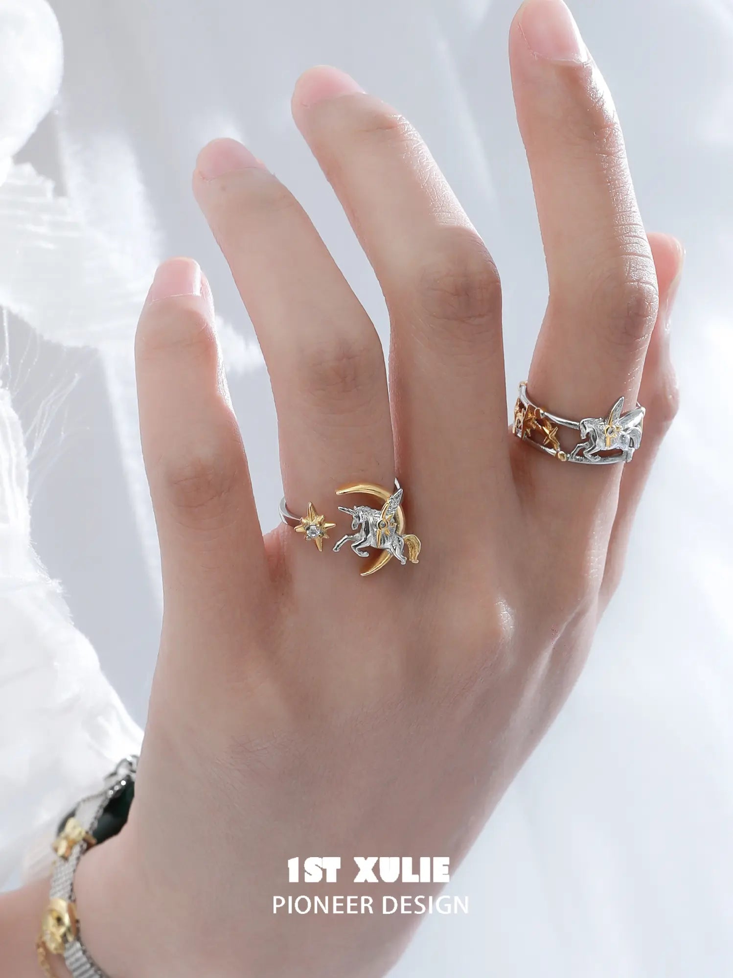 1ST XULIE "DREAM HORSE" Dreaming Unicorn Adjustable Statement Ring in 925 Sterling Silver - Side View