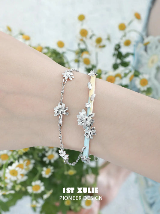 1ST XULIE Jewelry "DAISY" Enamel Gentle Daisy Bangle - Lifestyle Shot