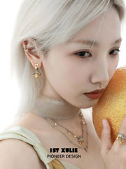 1ST XULIE "Cat's Gaze" Geometric Cat Head Pendant Necklace in 925 Sterling Silver - Side View