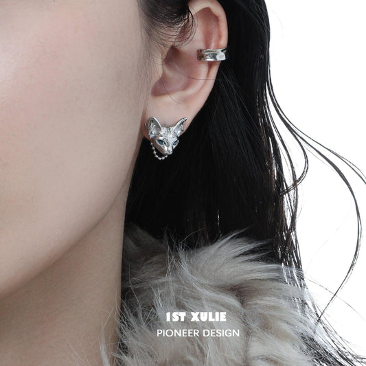 1ST XULIE "Cat's Gaze" Gothic Cat Head Stud Earrings in Platinum Plate - Product View