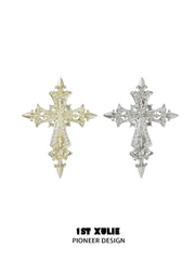 Gold-tone and silver-tone Fleur-de-Lis cross hair clips; one random-color clip is included.