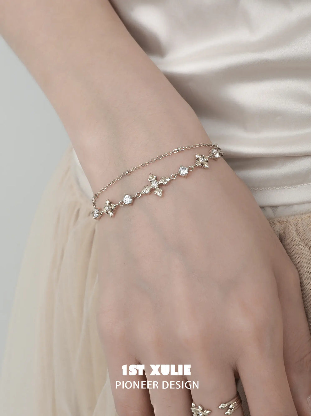 1ST XULIE Jewelry "Bastet" Layered Iris Zirconia Charm Bracelet in 18K Gold Plated - Detail Shot