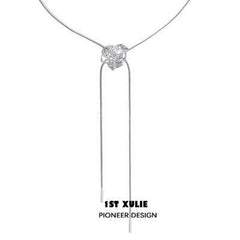 1ST XULIE "Taboo Rose" Multi-way Rose Pendant Necklace in Platinum Plated - Pendant Size Comparison
