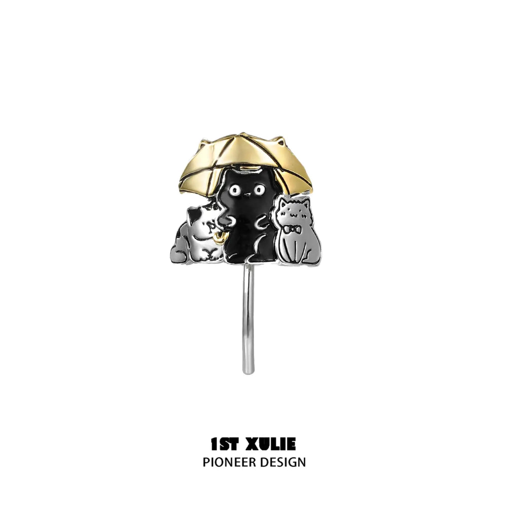 1ST XULIE "Graffiti Kitten" Playful Kitten Hair Clips in Platinum - Lifestyle Shot