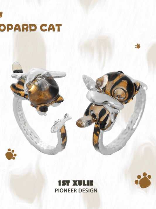 1ST XULIE "LEOPARD CAT" Playful Leopard Cat Adjustable Ring in 925 Sterling Silver - Texture Detail