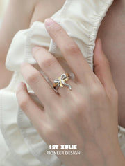 1ST XULIE "Cat's Gaze" Playful Lucky Cat Bow-Tie Ring in 925 Sterling Silver - On Model