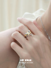 1ST XULIE "Cat's Gaze" Playful Lucky Cat Bow-Tie Ring in 925 Sterling Silver - Side View