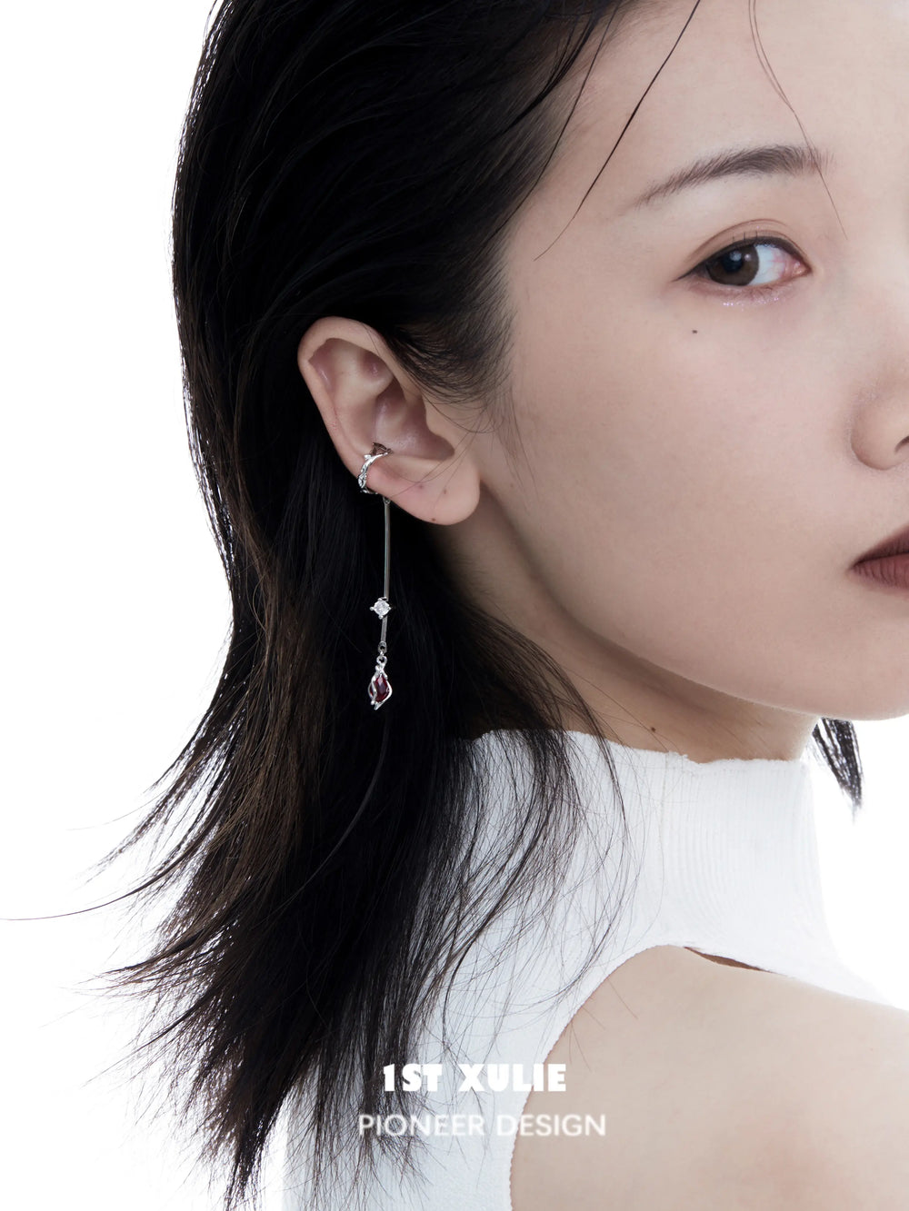 1ST XULIE "Taboo Rose" Vintage Red Gem Rose Ear Clips in Platinum Plated - Detail Shot