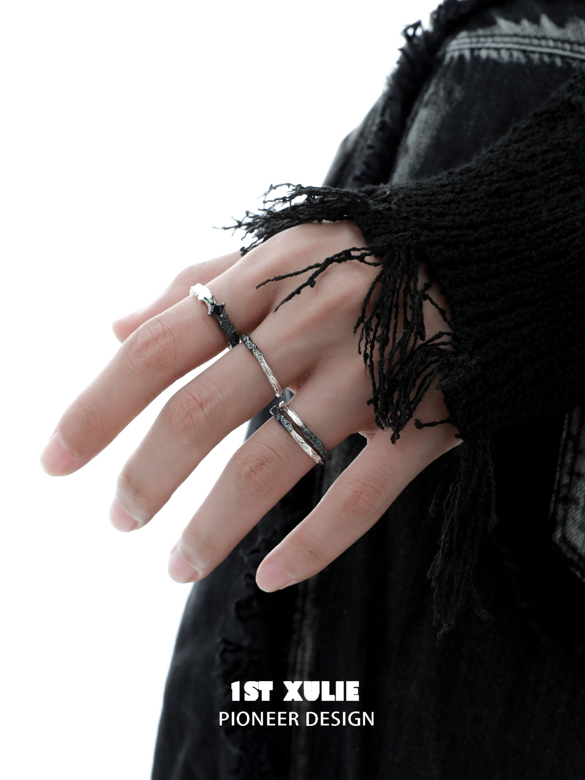 1ST XULIE "Scorch" Adjustable Gradient Ring in 925 Sterling Silver - Style Comparison View