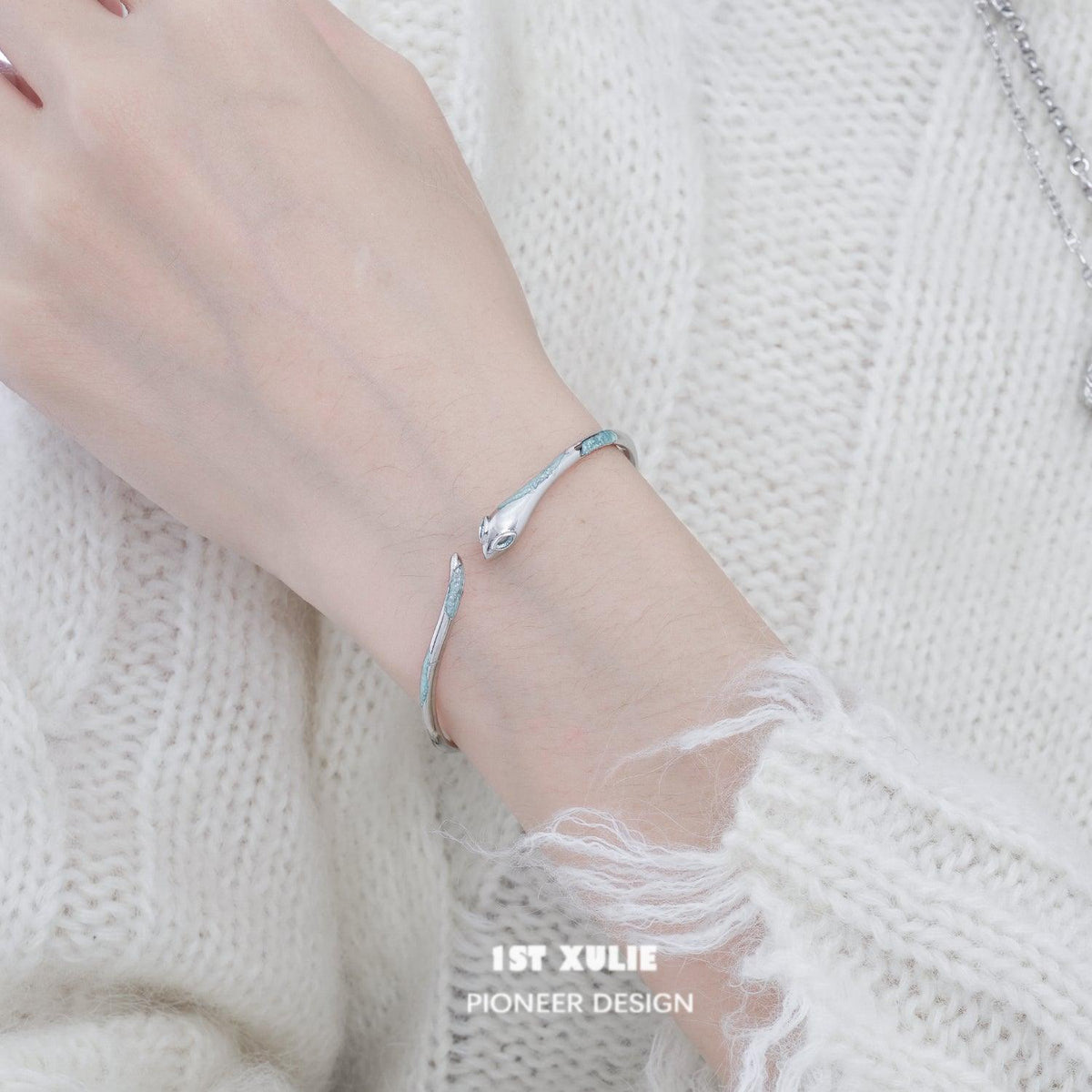 1ST XULIE "Frozen Serpent" Serpent Scale Bangle Bracelet in 925 Sterling Silver - Product View