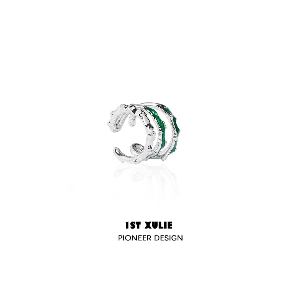 1ST XULIE "Slytherin House" Snake Ear Clip in 925 Sterling Silver - Lifestyle Shot