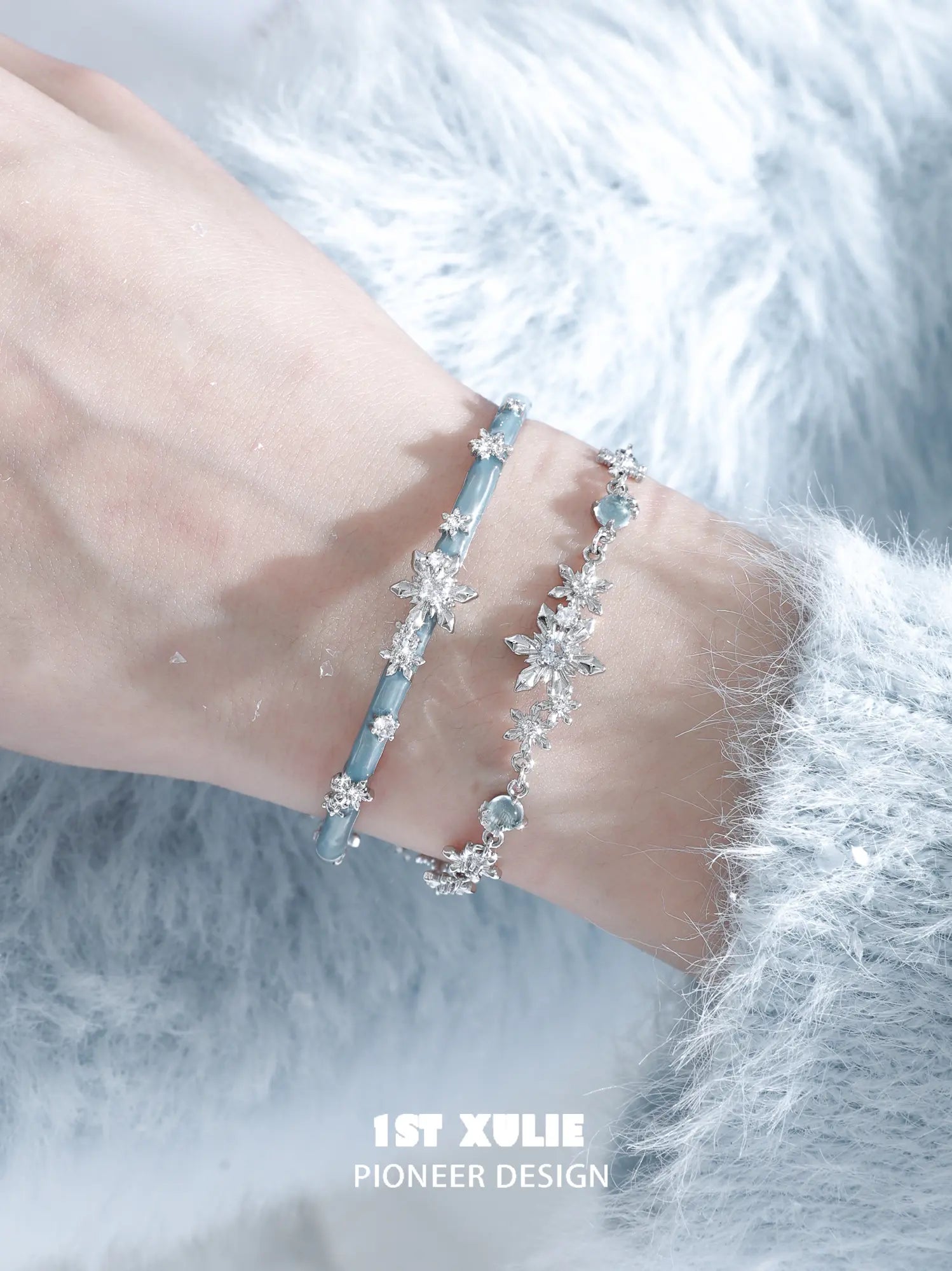 1ST XULIE "Snow Land" Snowflake Charm Bracelet in Platinum Plated - Side View