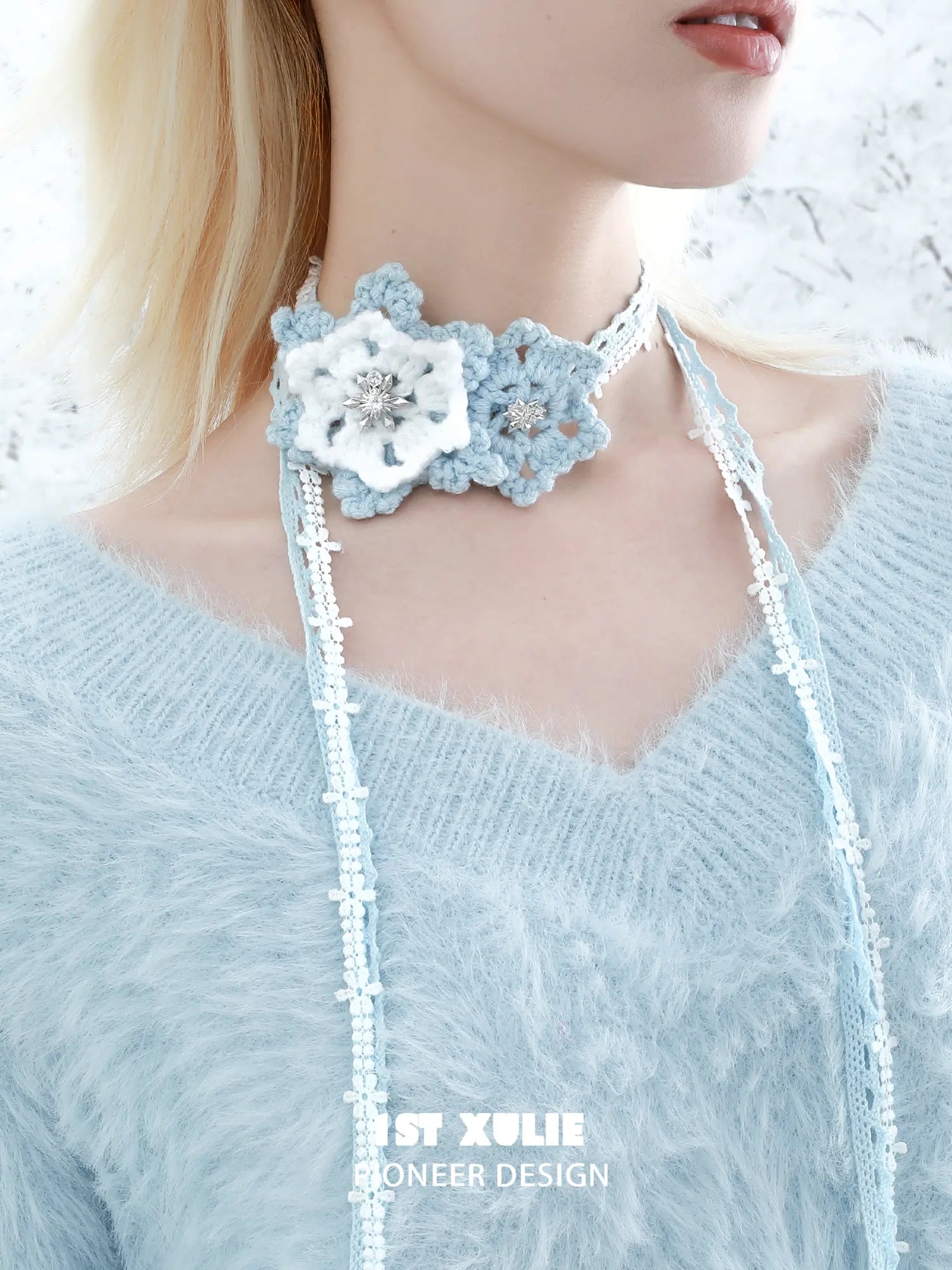 1ST XULIE "Snow Land" Snowflake Crochet Choker Scarf in Crochet Yarn - Product View