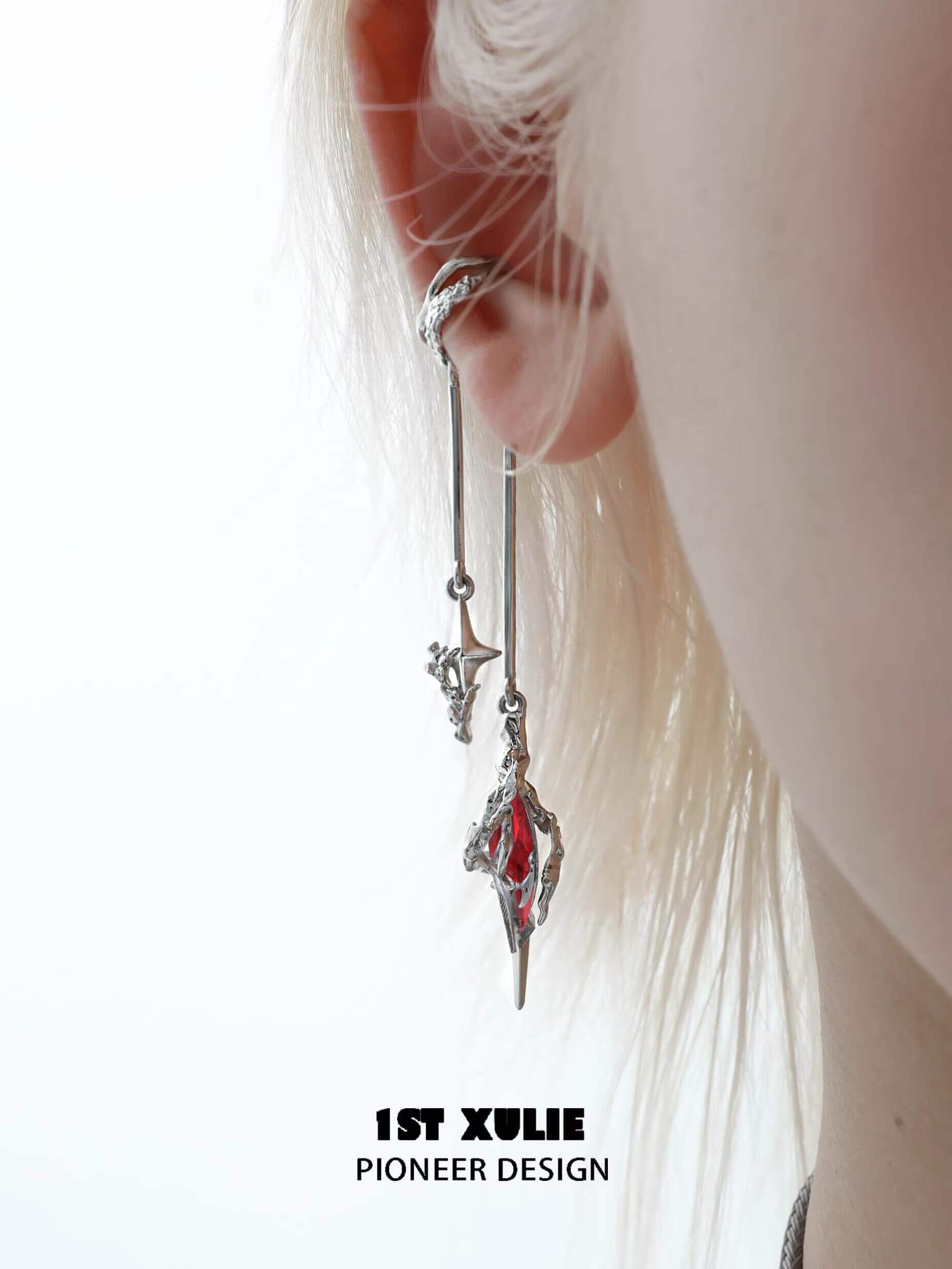 1ST XULIE "Star Trails" Statement Tassel Moissanite Dangle Ear Cuffs in Platinum Plated - Detail Shot