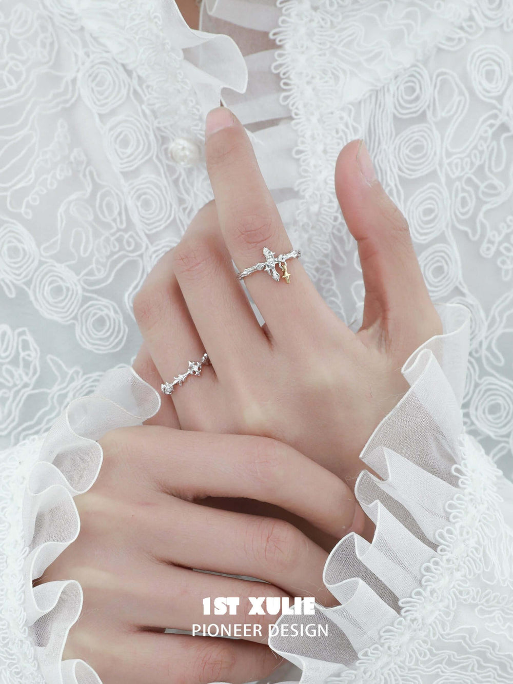 1ST XULIE "Star Dome" Statement Zircon Dome Ring in 925 Sterling Silver - Detail Shot