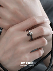 1ST XULIE "Snake Bite" Two-Tone Serpent Open Ring in 925 Sterling Silver - Detail Shot