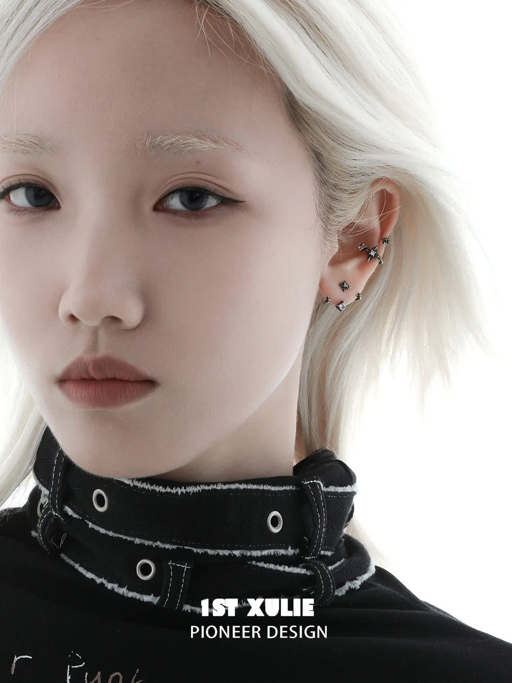 1ST XULIE Jewelry "Irises" Vintage Fleur-de-Lis Ear Cuff in 925 Sterling Silver - Product View