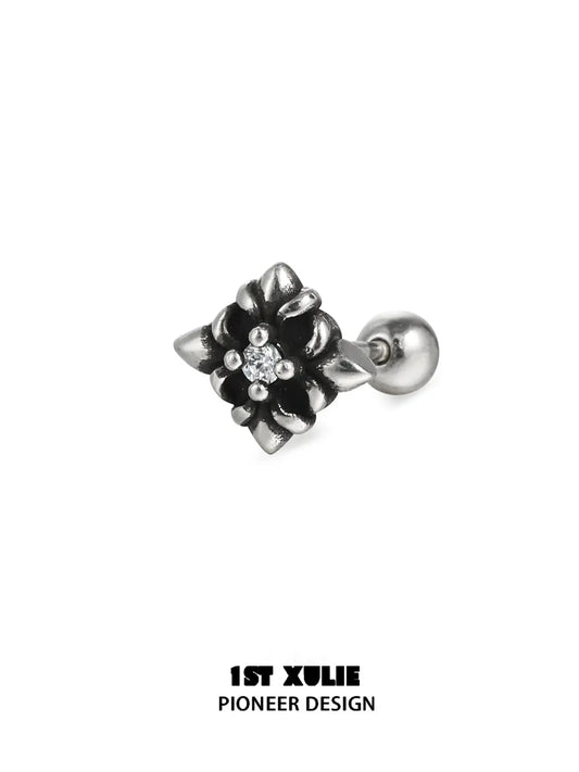 1ST XULIE "Irises" Vintage Fleur-de-Lis Stud Earrings in 925 Sterling Silver - Packaging View