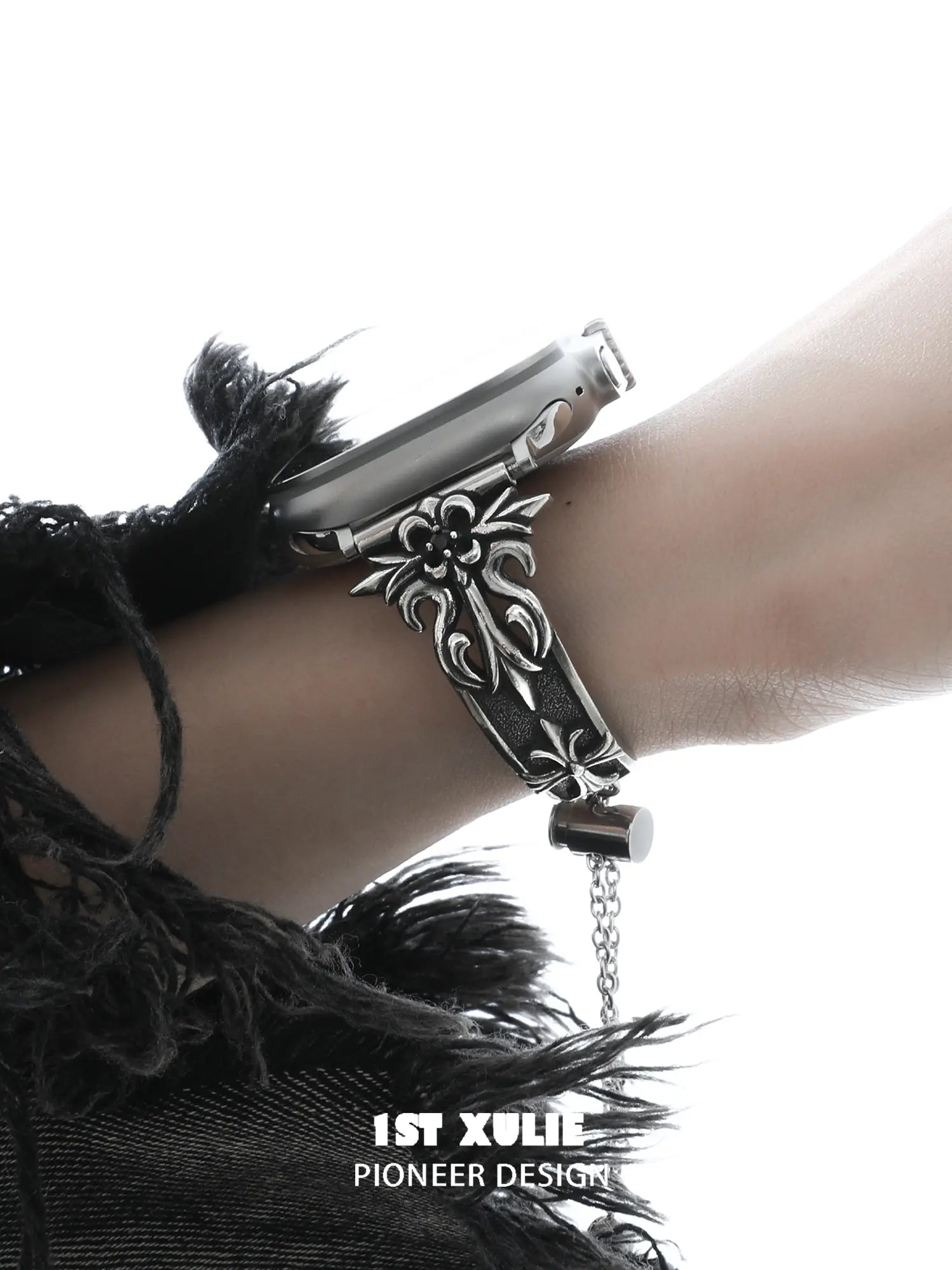 1ST XULIE "Irises" Vintage Iris Fleur-de-Lis Watch Band in Antiqued Silver Plate - Side View