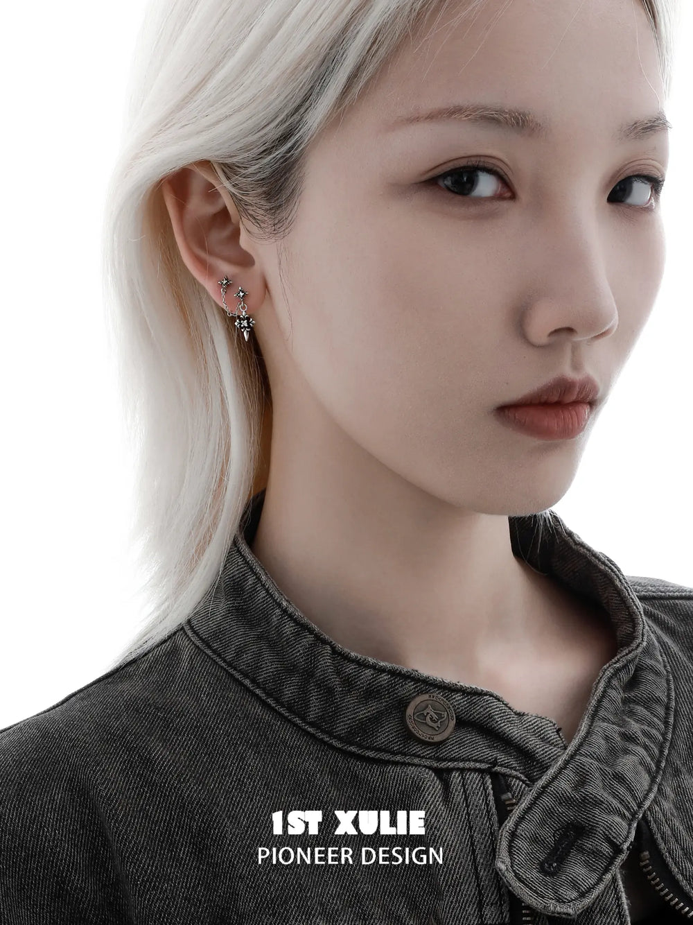 1ST XULIE Jewelry "Irises" Vintage Iris Flower Dangle Earrings in Oxidized Silver Finish - Product View